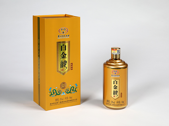 白金龙酒（配制酒）
